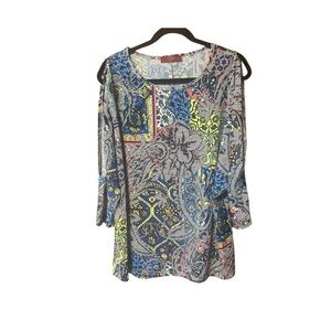 Cyrus Floral Split Sleeve‎ Tunic Blouse